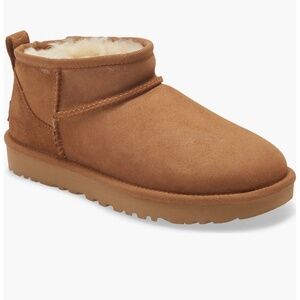 UGG Ultra Mini